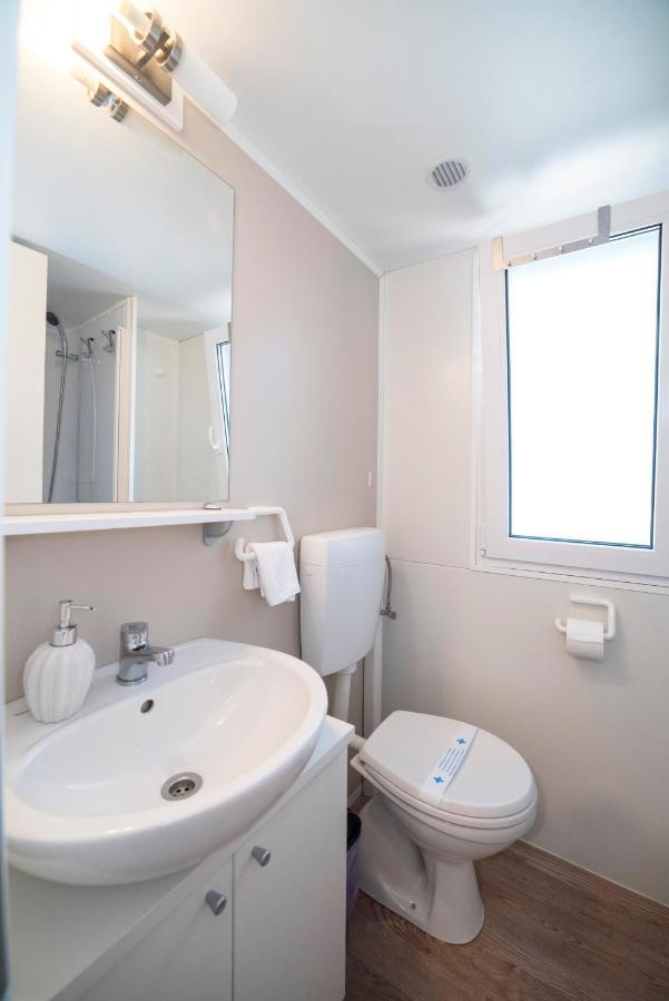 Mobile Home Cube, 3 Bedrooms, Free Parking, Wifi Biograd Na Moru Extérieur photo
